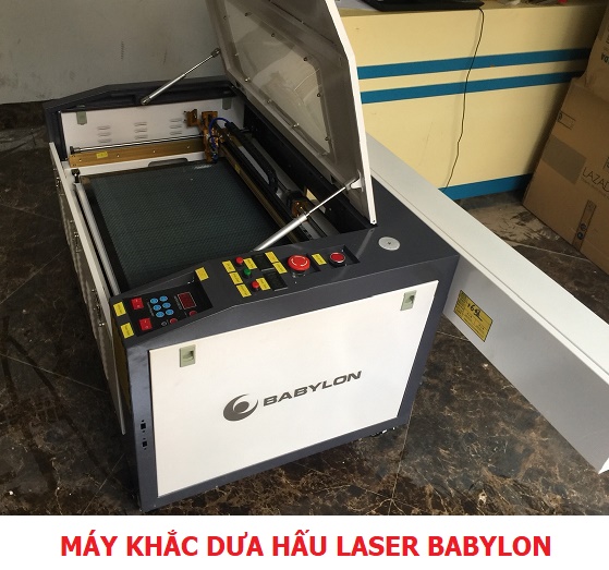 may-khac-dua-hau-laser-1