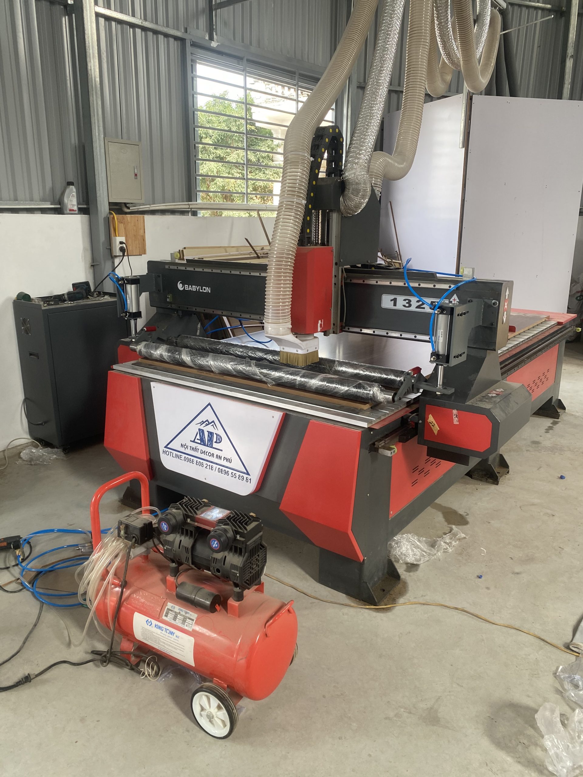 Lô tỳ máy cnc